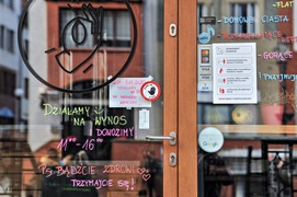 Gastronomia z czarną polewką dla rządu