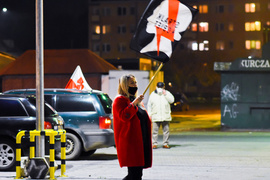 Protestujący: PiS jak kot
