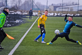 W deszczu bez bramek