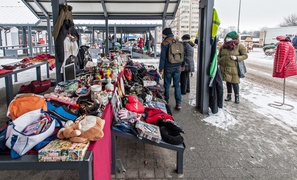 Miasto zwalnia targujących z opłaty dziennej. „Dobre chociaż i to”