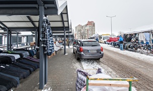 Miasto zwalnia targujących z opłaty dziennej. „Dobre chociaż i to”