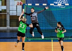 Mocno osłabiony Start powalczył z wiceliderkami